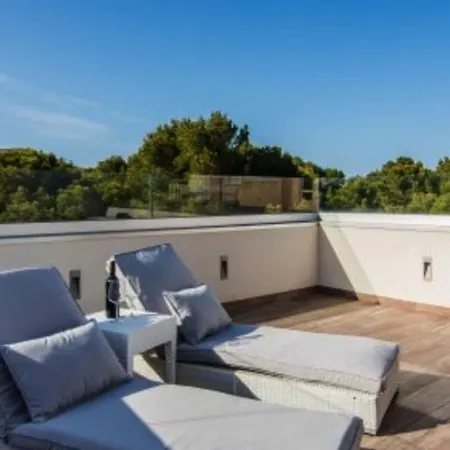 Villa Nieves