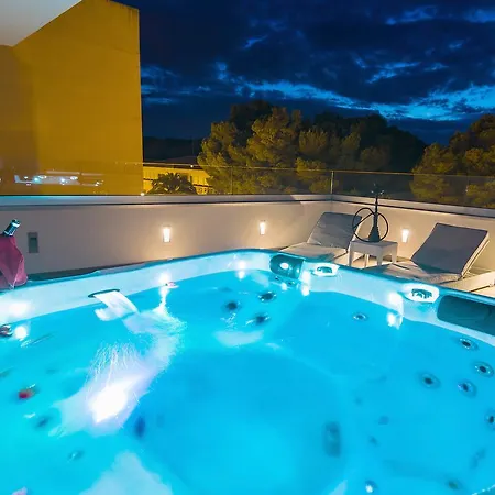 Nieves Villa